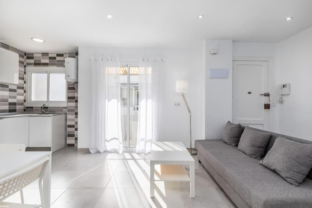 Placid Puerto Apartment